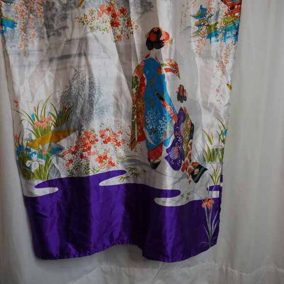 Beautiful Japanese Butterfly Traditional Kimono - Japan Import, Made in Japan - Picture 14 of 14
